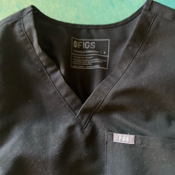 2 Figs Catarina Scrub Tops - Picture 7 of 7